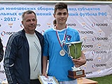 Одиннадцать футболистов Зенита» U-15 стали серебряными призерами первенства России