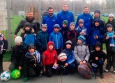 «90 добрых дел»: юные футболисты из СДЮШОР побывали на тренировке «Зенита»