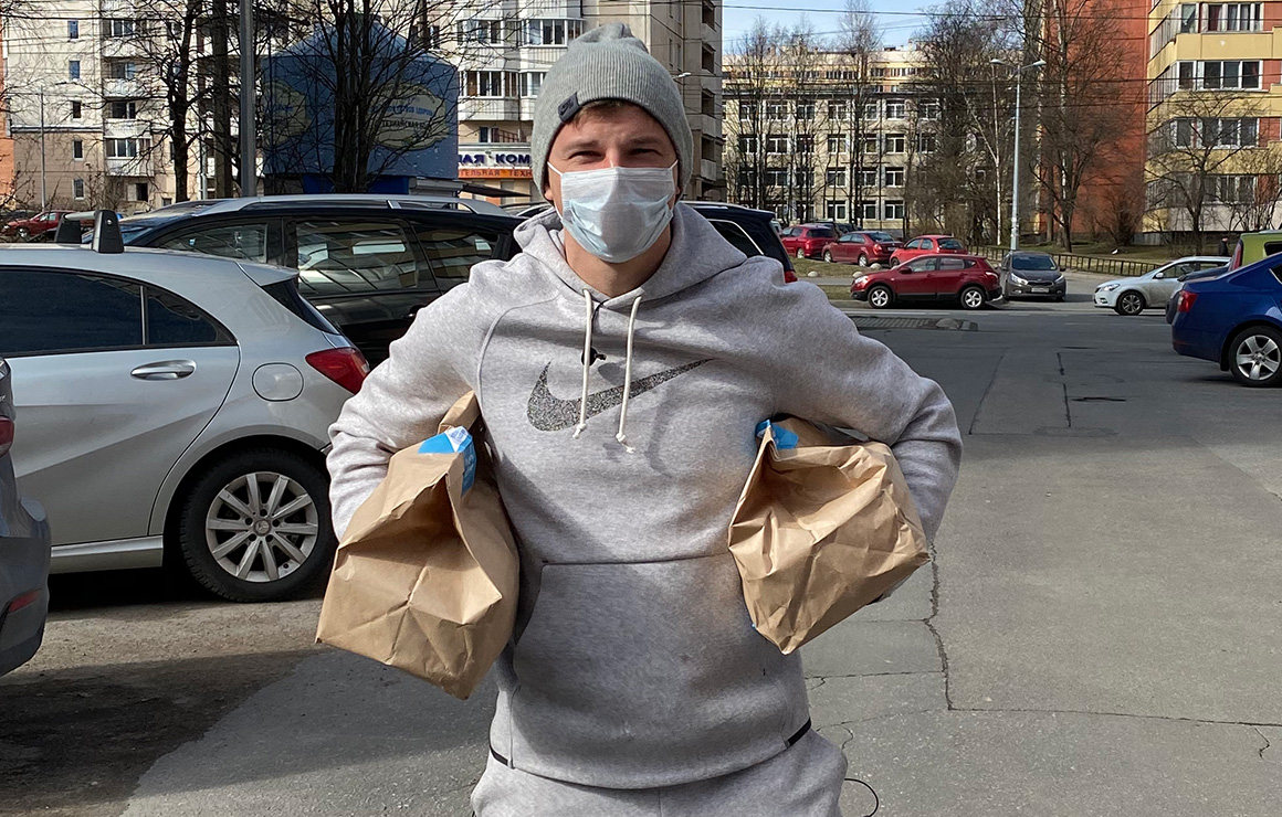 Андрей Аршавин стал курьером бесплатной доставки продуктов «Зенита» и Яндекс.Лавки