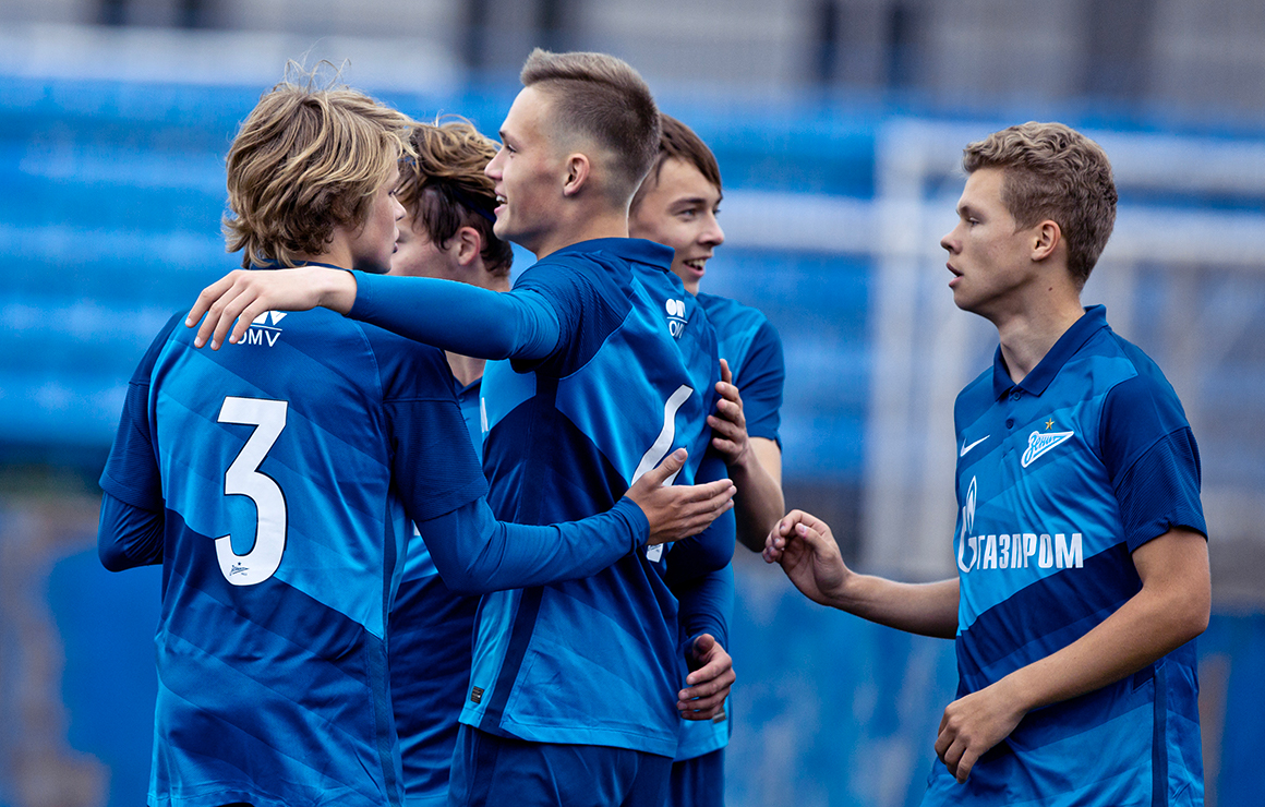 «Зенит» U-16 разгромил «Академию Коноплёва» в первом стыковом матче на Первенство России