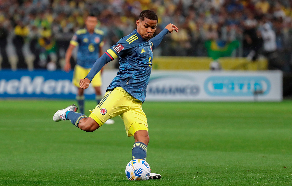 Вильмар Барриос вызван в сборную Колумбии на весенние отборочные матчи ЧМ-2022