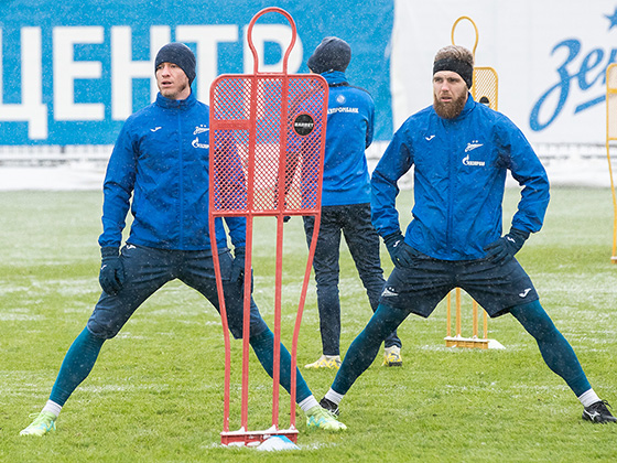 Тренировка перед матчем с «Локомотивом»: фоторепортаж из «Газпром» — тренировочного центра