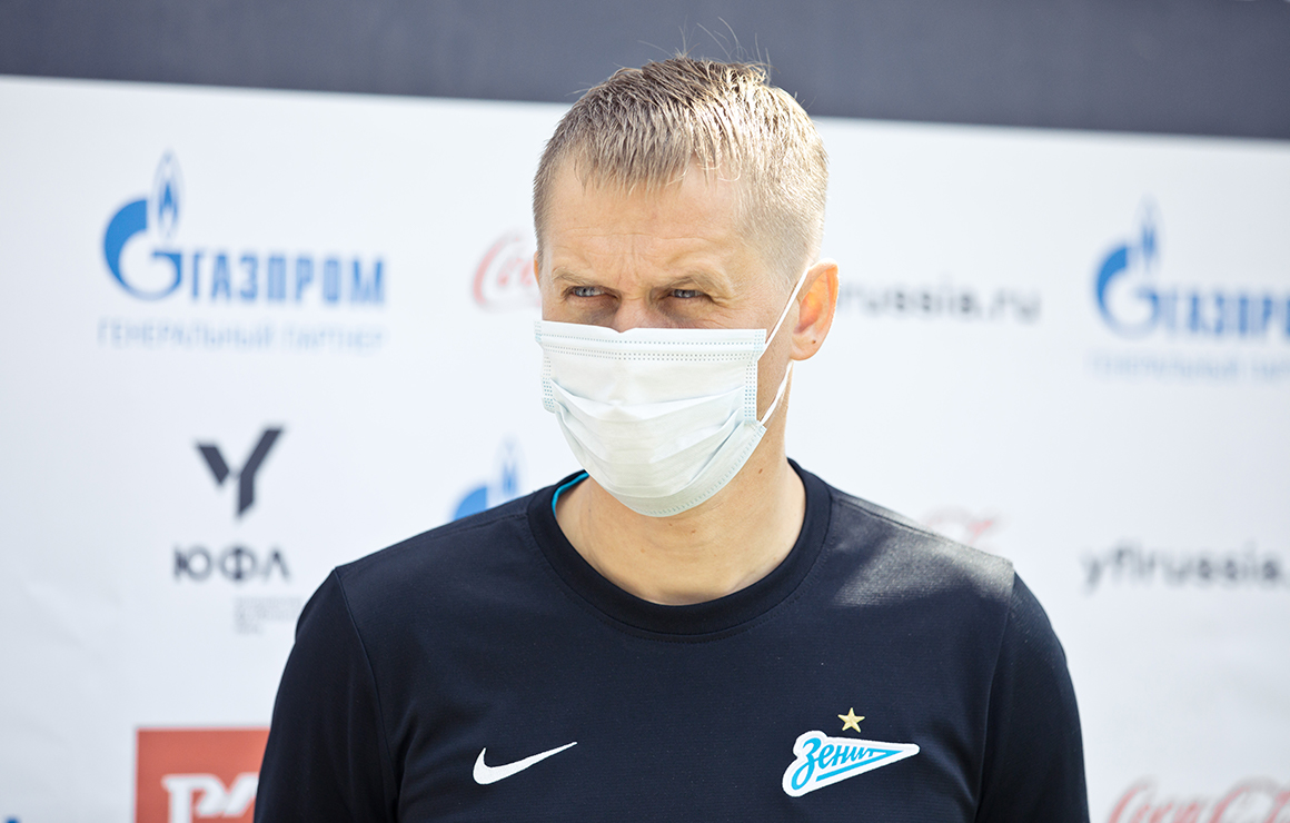 Дмитрий Поляков: «Мы планомерно будем так же продолжать готовиться, подводить ребят ко взрослому футболу»