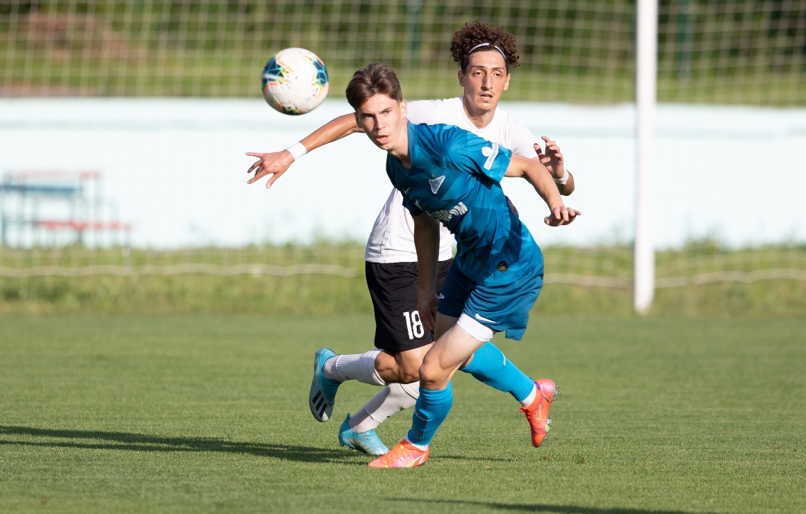 Роман Ногтев: «Первый гол во взрослом футболе посвящаю своей семье»