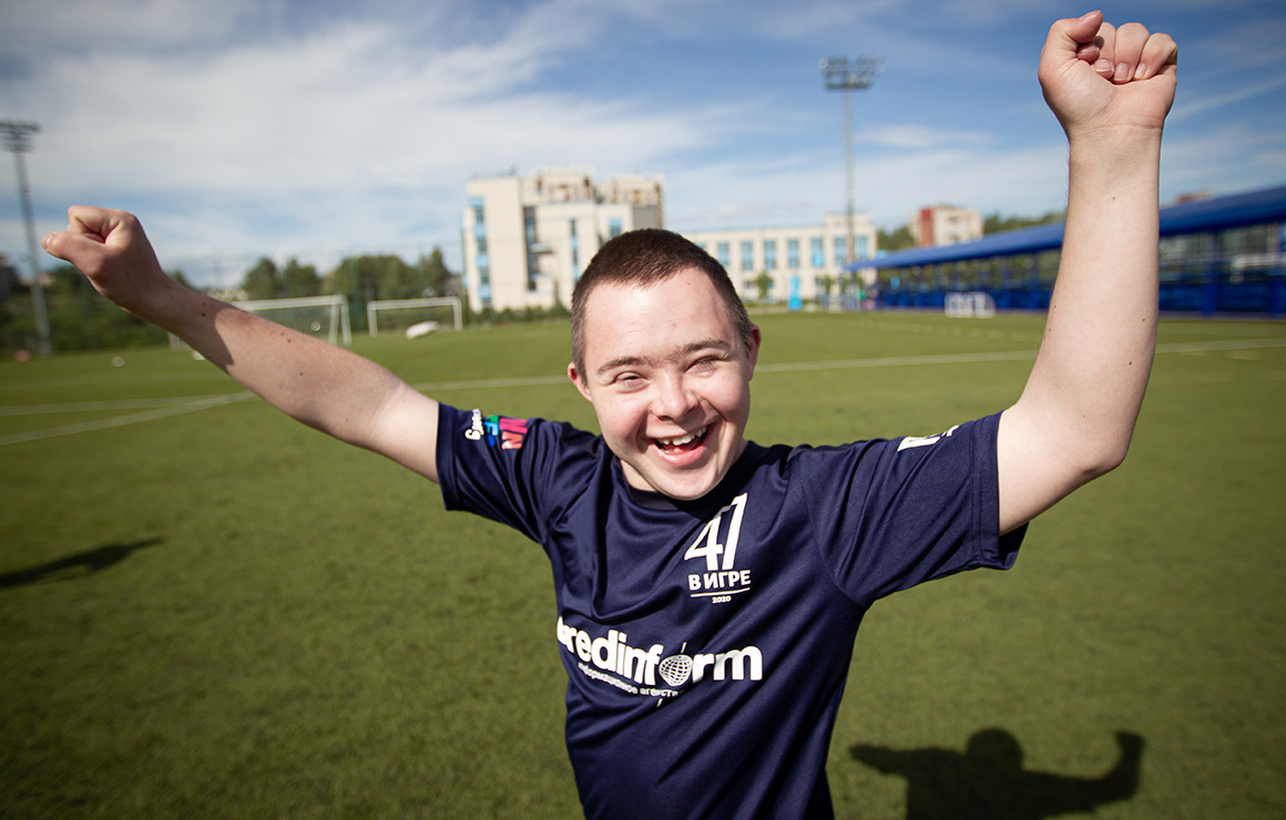 «Зенит рядом»: в «Газпром»-Академии начались тренировочные сборы футболистов с синдромом Дауна