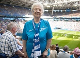 «Клуб добрых дел»: болельщица «Зенита» отметила 91-й день рождения на стадионе «Санкт-Петербург»