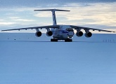 Аэродром в Антарктиде получил имя «Зенит» 