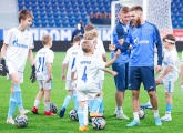 Воспитанники детских школ «Зенит-Чемпионика» провели совместную тренировку с сине-бело-голубыми на «Газпром Арене»